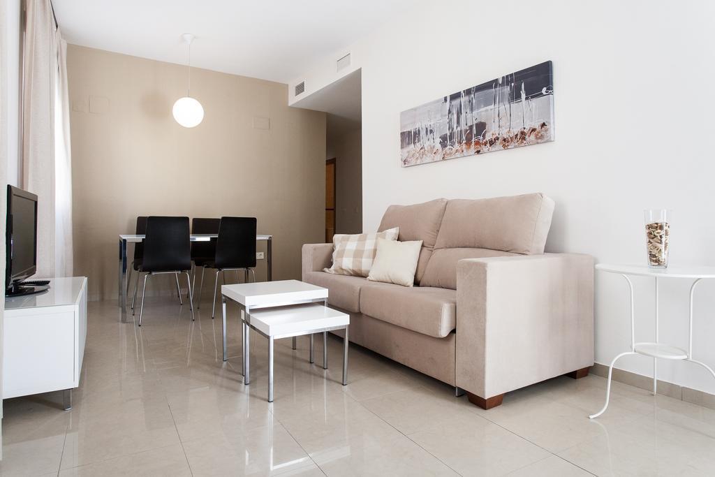 Apartamentos Diaber San Leandro Sevilla Cameră foto