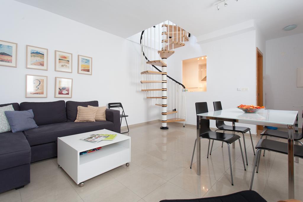 Apartamentos Diaber San Leandro Sevilla Cameră foto